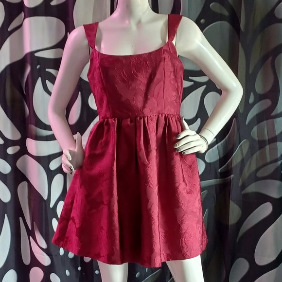 NWT Sachin & Babi Cherry Red Gail Formal Floral Jacquard Midi Dress - Picture 3 of 9